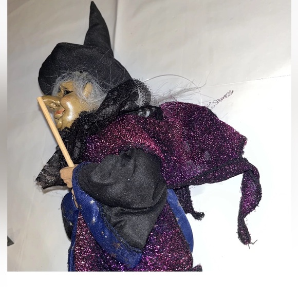 GANZ WITCH scary DOLL 15” Purple Cape Black Hat Gold Star Dress ON BROOM creepy - Picture 2 of 11